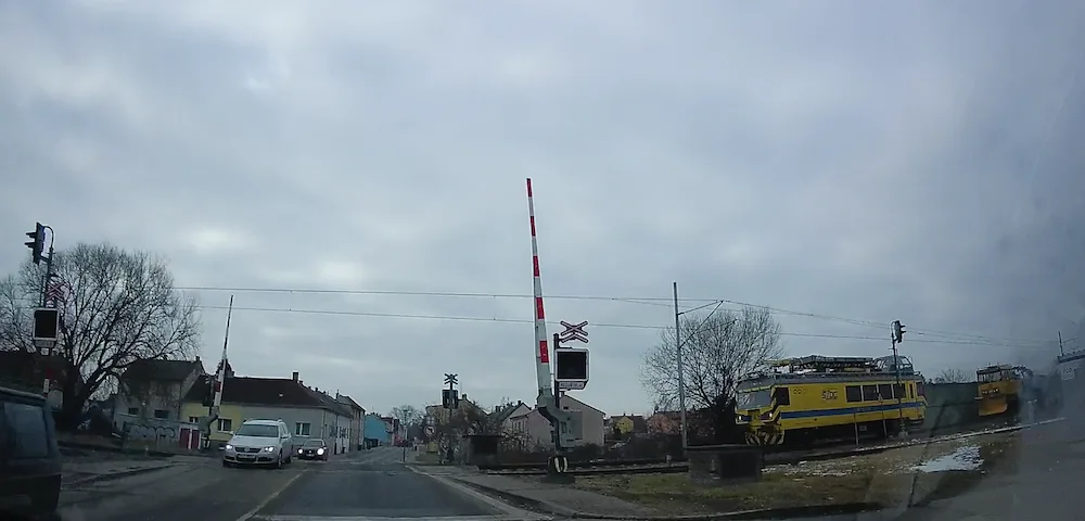 Přejezd u Mladého