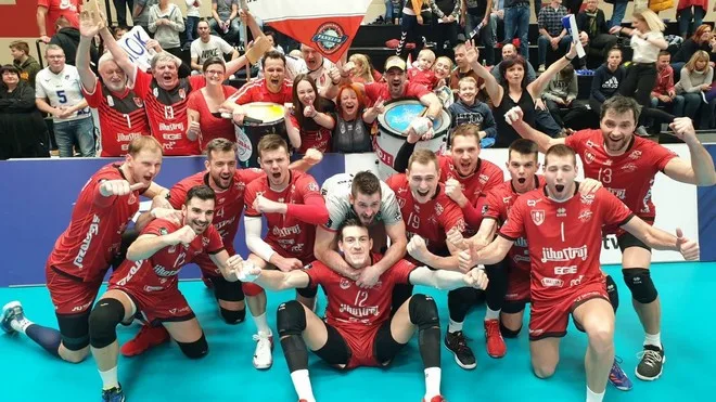 Jihostroj postoupil do finále Českého poháru