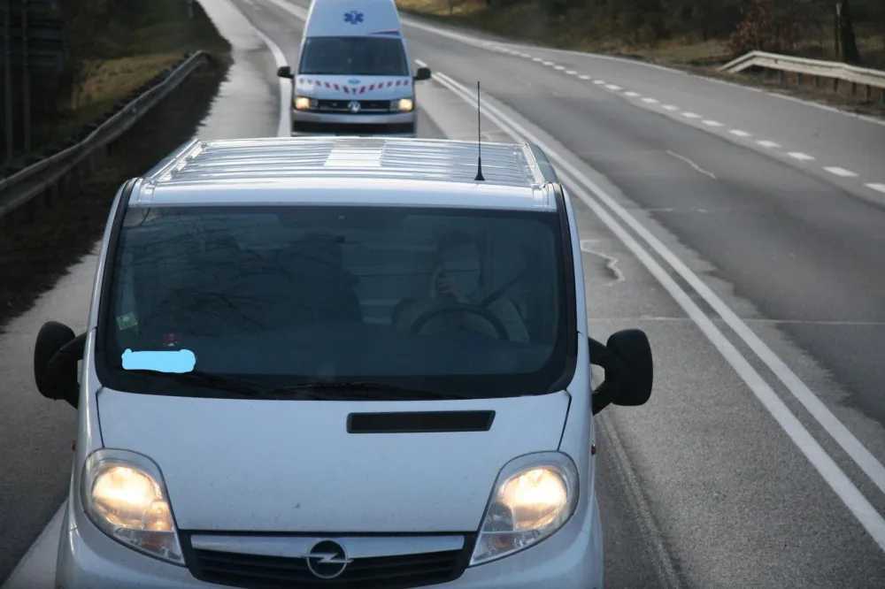 Policisté se zaměřili na telefonování za jízdy