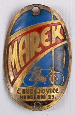 České Budějovice objektivem Milana Bindera a perem Martina Maršíka: květnatá mluva cyklistická