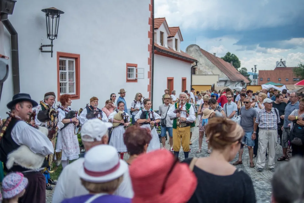 Z cestovního ruchu může v kraji chybět až šest miliard. Ohroženo je 17 tisíc pracovních míst