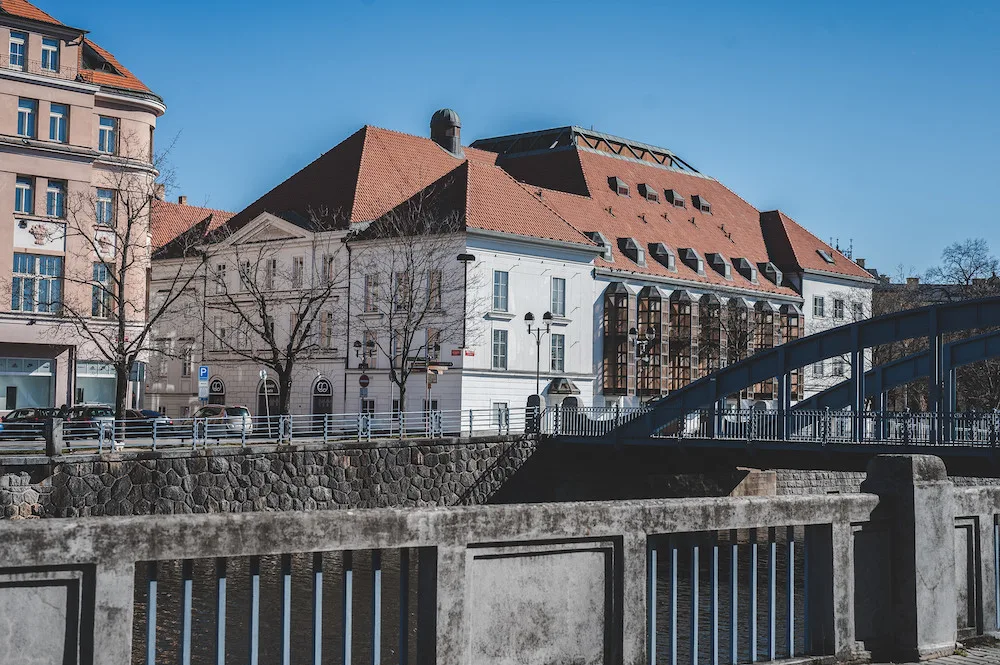 Jihočeské divadlo jede na vlně onlinu. Na internetu představí šest inscenací