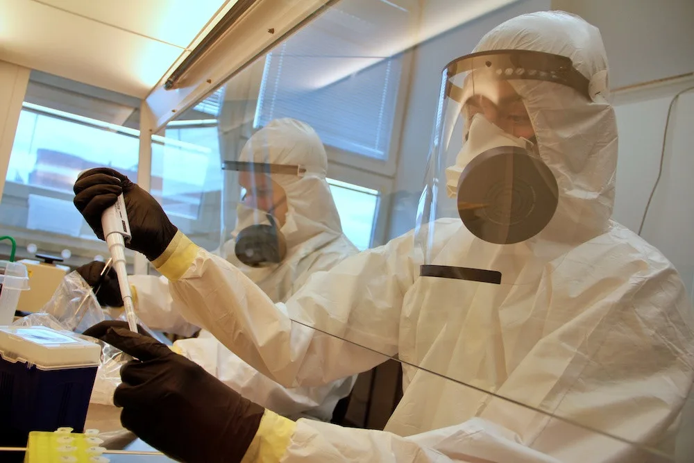 Biologické centrum zvyšuje testovací kapacity o 50 procent, zvládne 150 testů na koronavir denně
