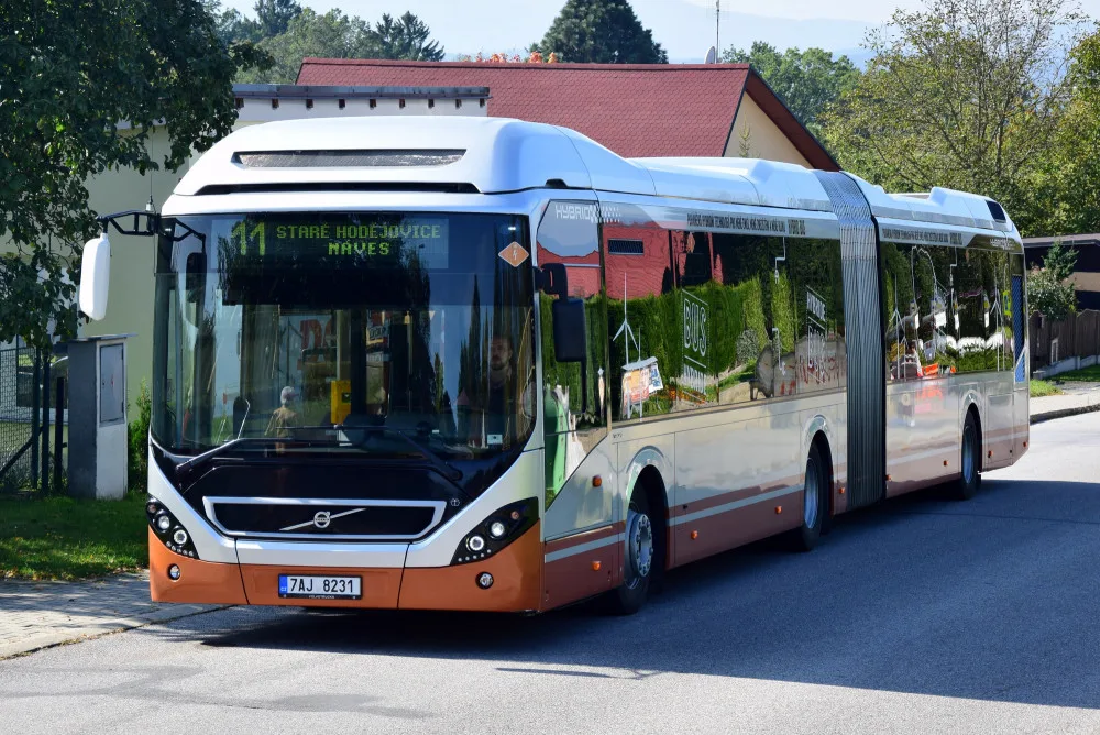 Dopravní podnik koupil hybridní autobus Volvo 7900LAH