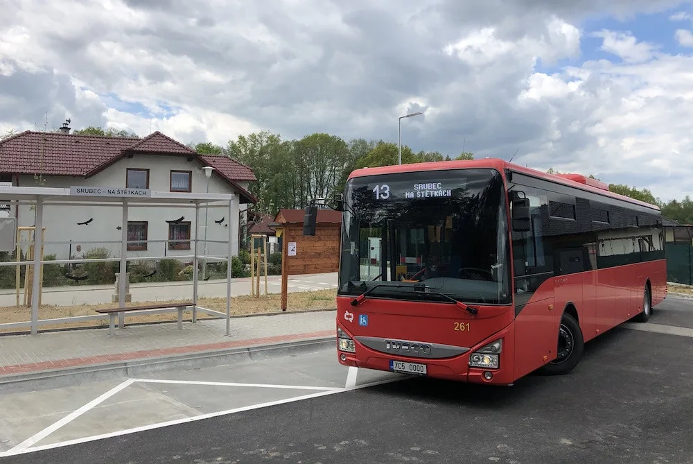 Trasa linky 13 bude v obci Srubec prodloužena, obsluhovat bude lokalitu Na Štětkách
