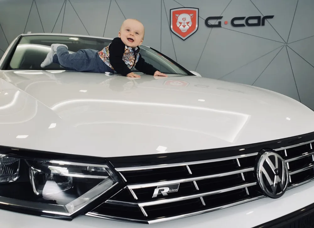 Nádherné, nejen luxusní vozy, exkluzivní financování a 12 let na trhu… To je českobudějovický G-car