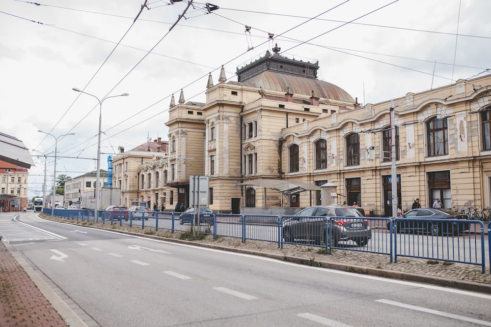 Rekonstrukce vlakového nádraží oficiálně začala. Práce vyjdou na více než 650 milionů korun