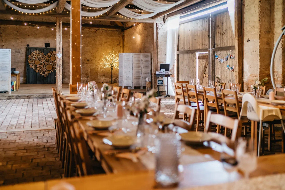 Svatební hostina je přežitek. Teď letí rauty, říká svatební koordinátorka z Hradce Králové