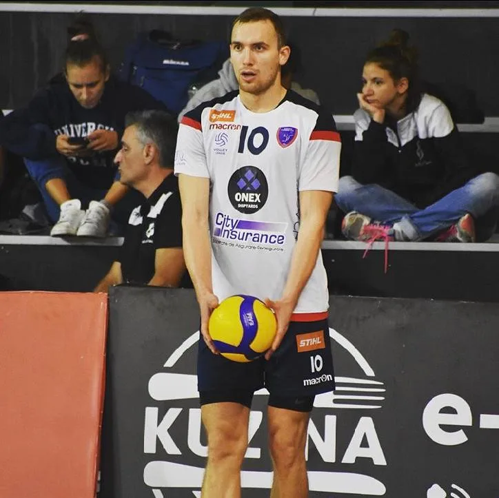Smečařská posila: Do Jihostroje přichází Filip Stoilovič