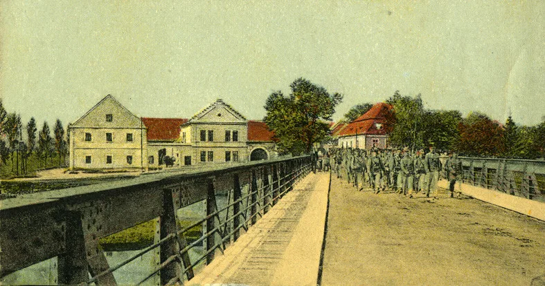 České Budějovice objektivem Milana Bindera a perem Martina Maršíka: historie jedné pohlednice