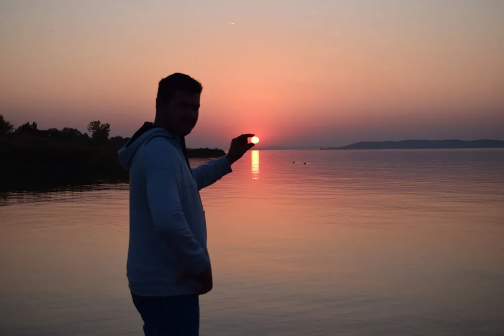 Uzavření Maďarska se dotkne tisíců českých turistů