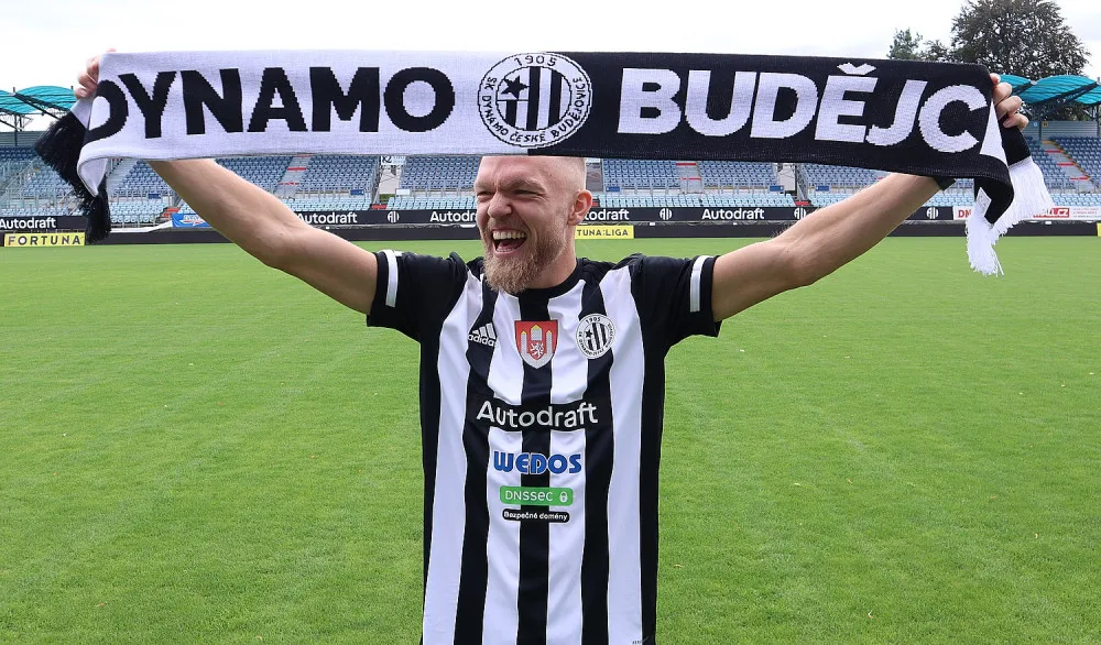 Chci hrát pravidelně a získat nějaké sebevědomí. Mick van Buren si zvyká na jihočeské angažmá