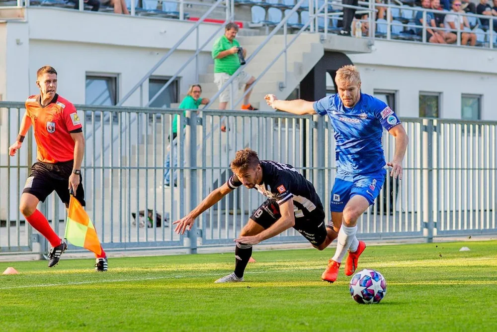 Liberec byl na jihu Čech šťastnějším. Dynamo padlo i díky bizarní brance 0:2