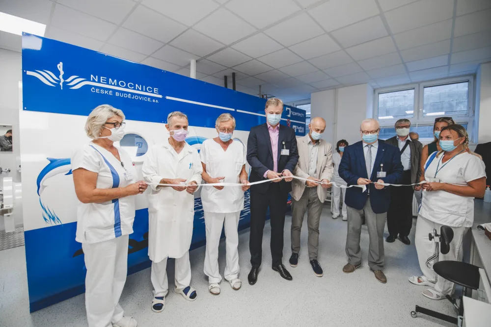 Českobudějovická nemocnice má větší hyperbarickou komoru