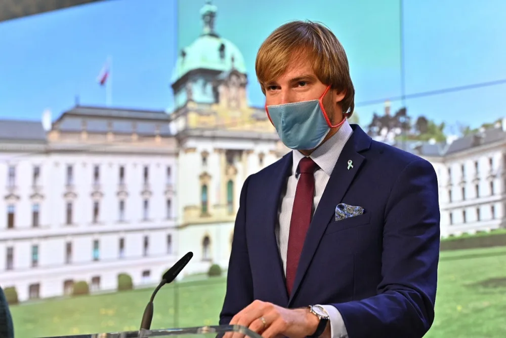 AKTUÁLNĚ: Adam Vojtěch rezignoval na post ministra zdravotnictví