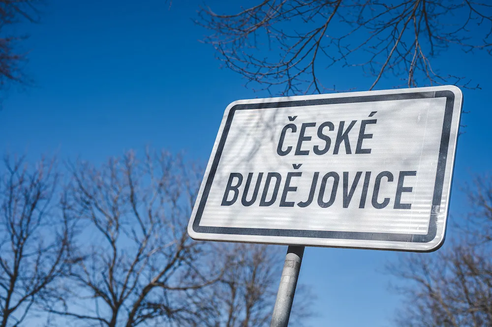 Nechceme škrtit investice, říká primátor Svoboda. Město uvažuje o zapojení rezerv a zvýšení úvěru