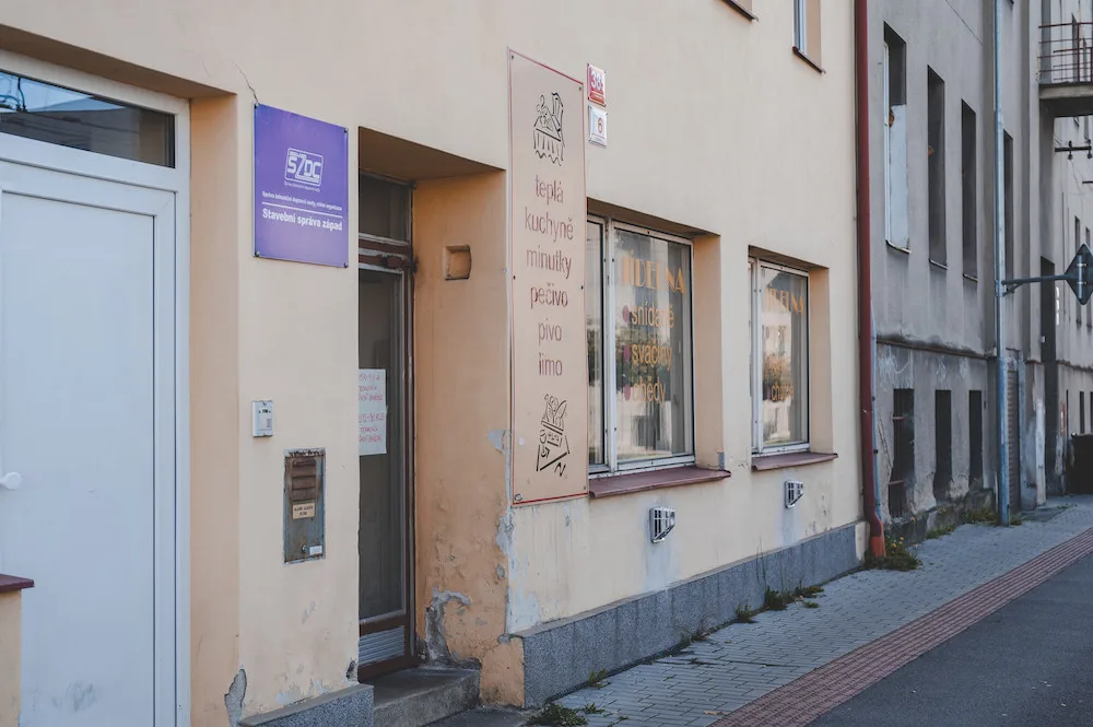 Na jihu Čech je epidemie žloutenky. Objevila se v kantýně u nádraží