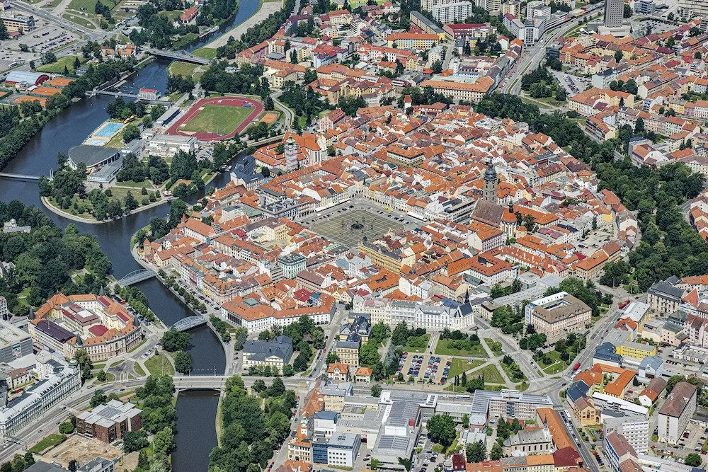 Nová kniha ukáže krásy Českobudějovicka z výšky