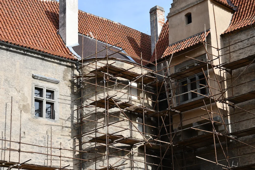 Rekonstrukce strakonického hradu finišuje. Hotovo má být v prosinci