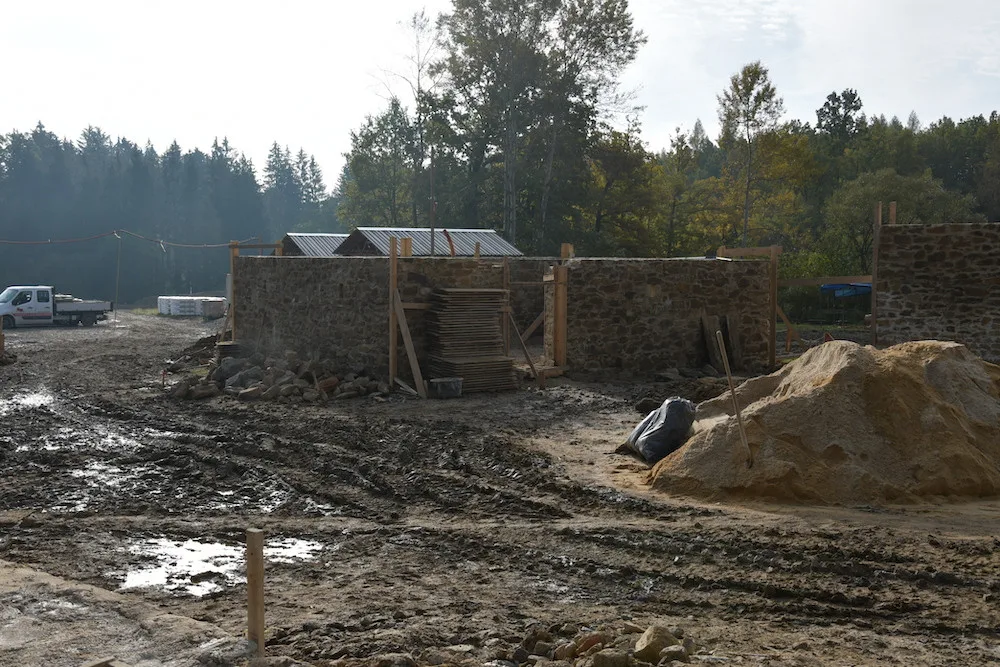 U Památníku Jana Žižky roste arecheoskanzen. Stát bude 47 milionů korun