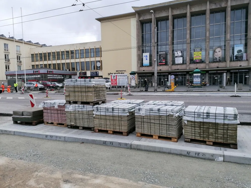 Nové Senovážné náměstí už se rýsuje. Hotovo má být do konce listopadu