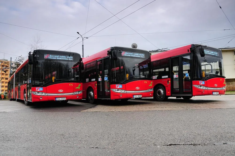 Solaris Urbino.