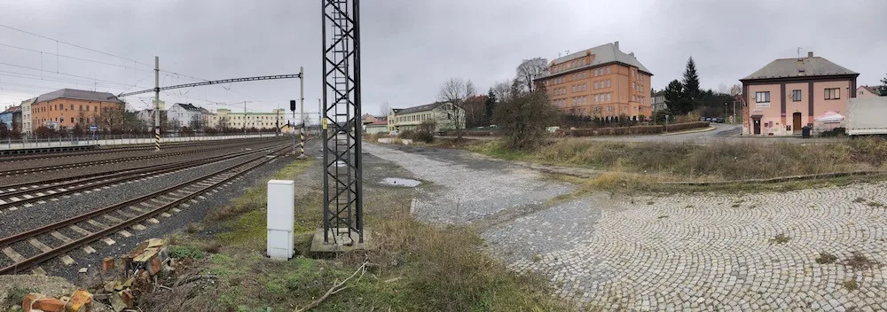 Trať, kde umírali lidé, nyní ohlídají chytré kamery. Soutěž Slepá místa zná vítěze