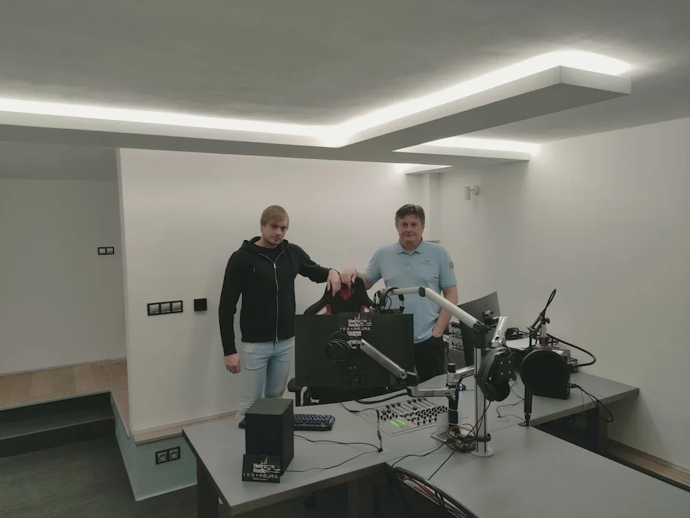 Taneční Netro Life Radio splnilo přání svých posluchačů. Užít si ho nově můžete i na internetu