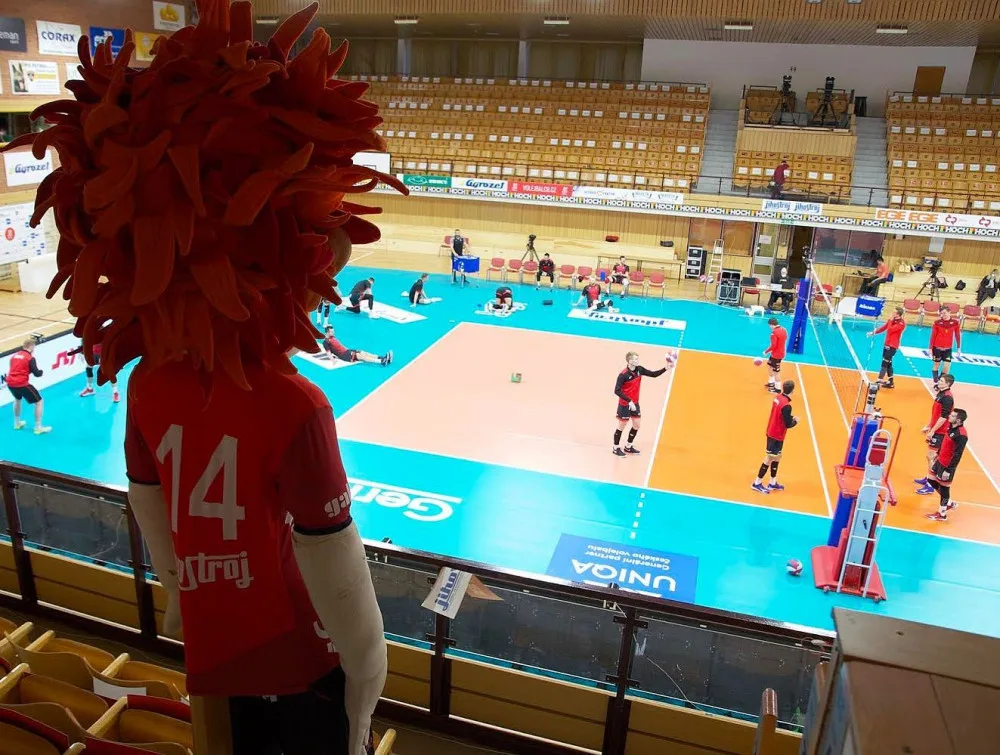 Jihostroj zvládl i třetí zápas a postupuje do finále extraligy