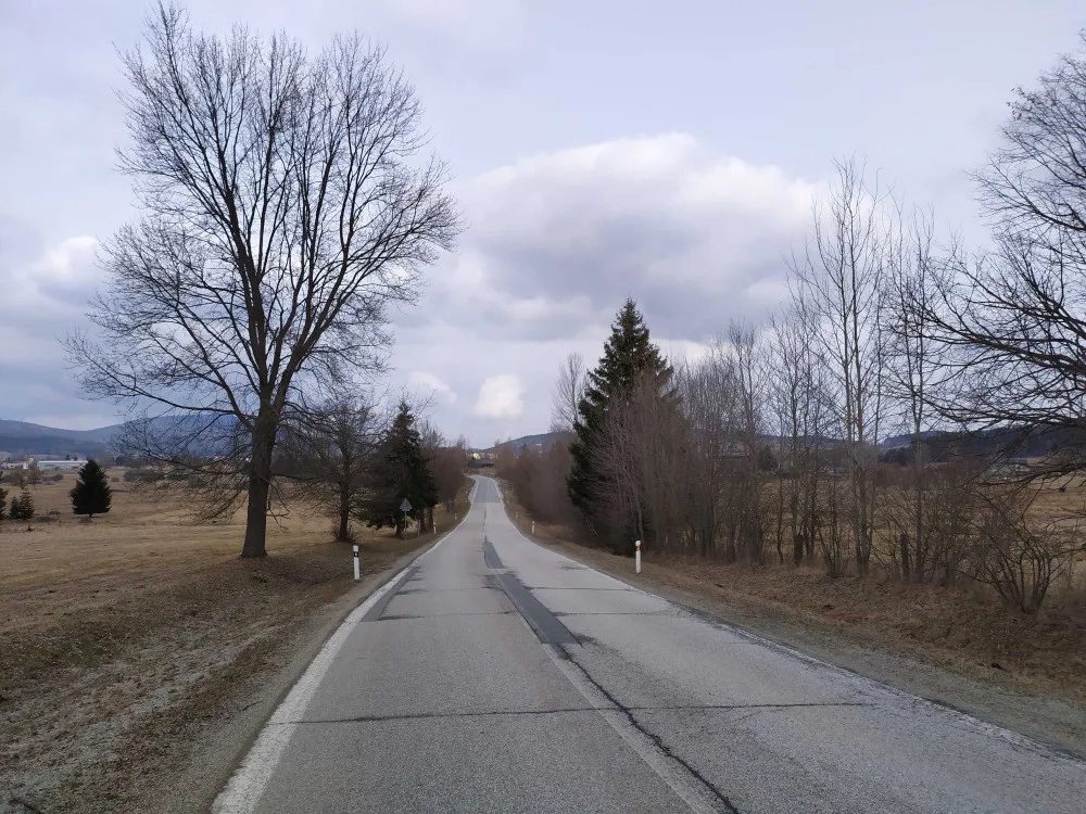 V týdnu začne oprava silnice u Volar. Úsek se rozšíří