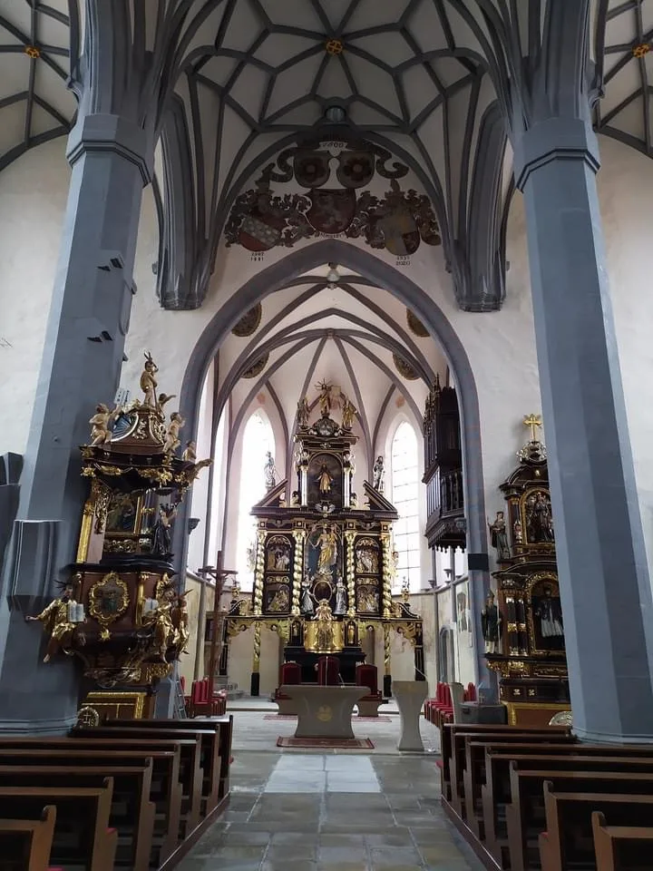 V Prachaticích byl dnes po rekonstrukci slavnostně otevřen kostel sv. Jakuba