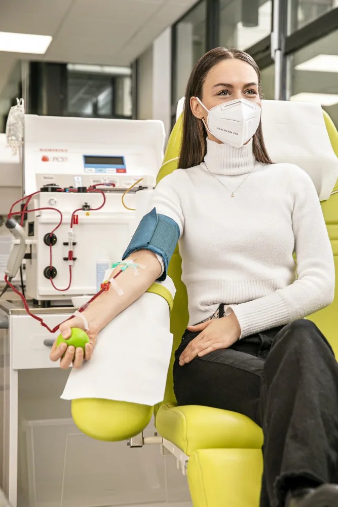 Na Pražské třídě otevírá nové odběrové centrum Cara Plasma. Přináší profesionální zdravotní péči a odměny pro pravidelné dárce