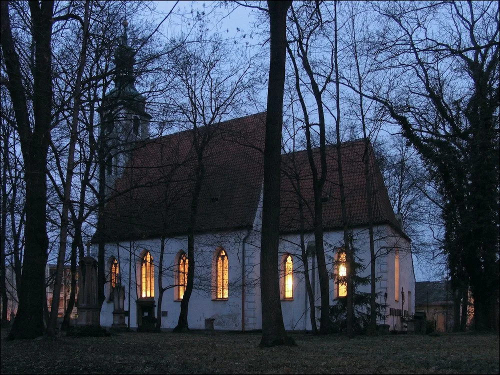 Při Noci kostelů viděli lidé hroby prvních budějovických biskupů