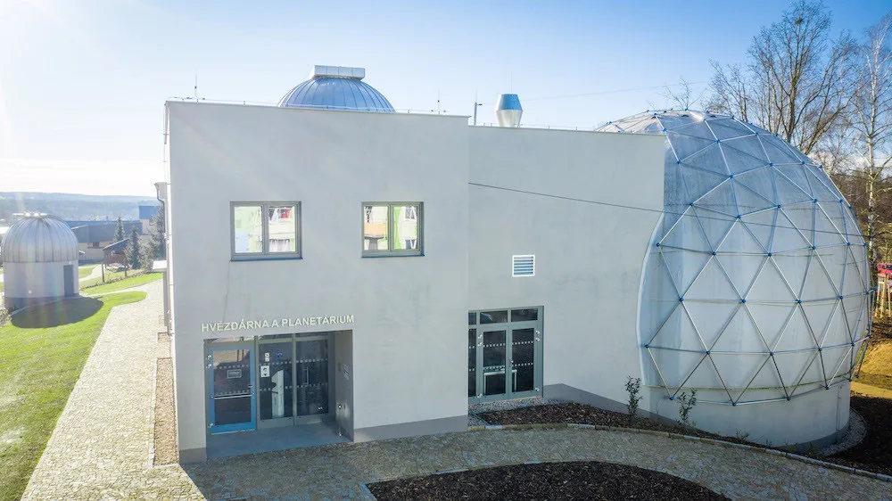 Hvězdárna a planetárium v Jindřichově Hradci opět zve na nevšední podívanou