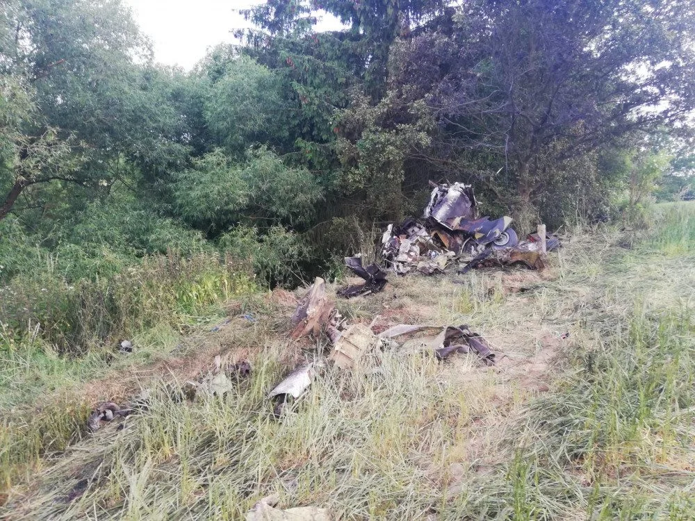 Pád letadla na Písecku nepřežil jeden člen posádky, další je těžce zraněn