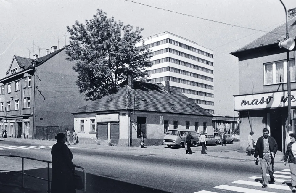 Křižovatka Lidické a Matice školské před rokem 1978.