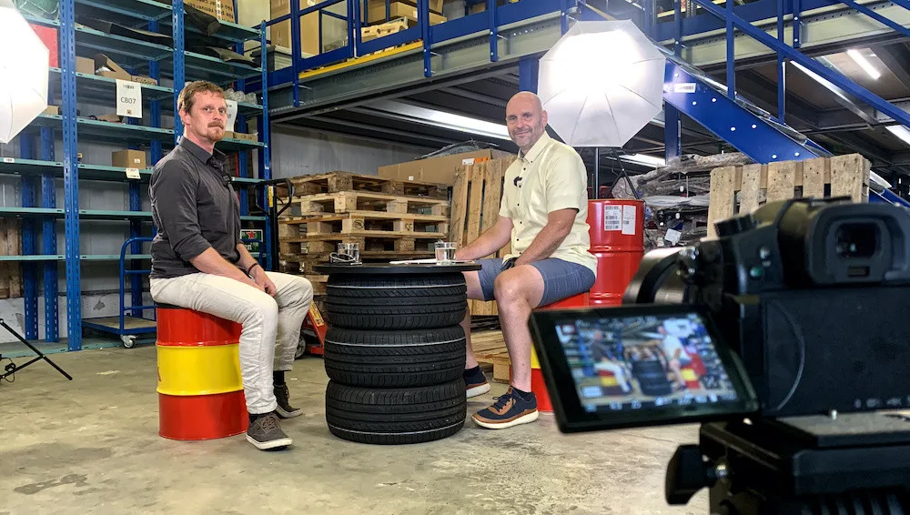 Milan Černoch, majitel realitní kanceláře, Dalibor Uhlíř, moderátor TV Sklad