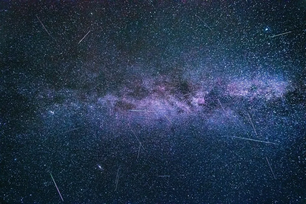 Blíží se maximum Perseid, podmínky pro pozorování budou skvělé
