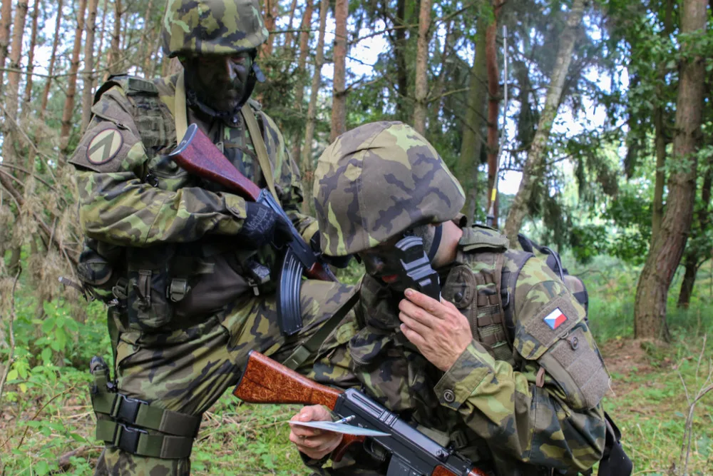 Po cvičení jsem vyždímaný jako hadr. Přesto se na každý výcvik těším, říká strakonický záložník.