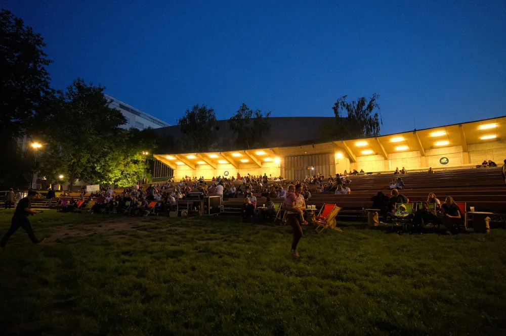 Koncert filmových hitů, Matky a Velký Gatsby uzavřou letní sezónu v Háječku