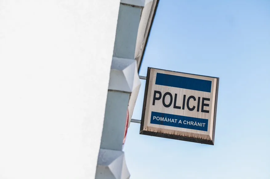 Z úmrtí ženy na Táborsku obvinila police muže středního věku. Hrozí mu až deset let vězení