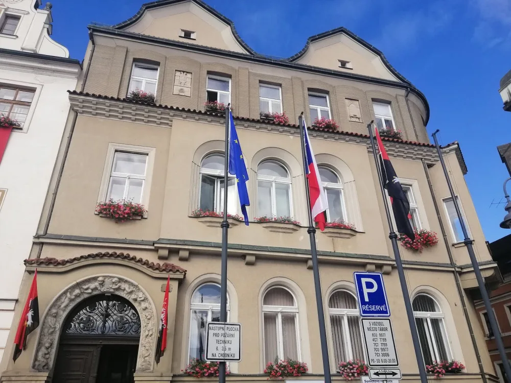 Tábor bude mít dva romské poradce, zaměří se na problémy v soužití obyvatel
