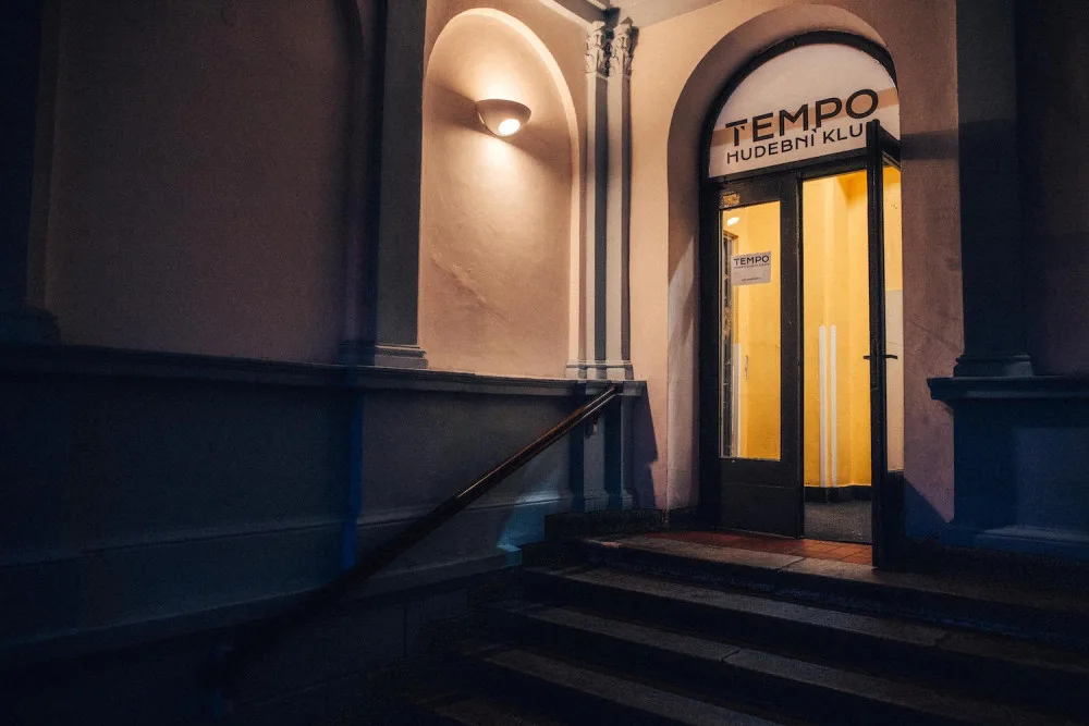 Česká klubová špička, ale i budějovičtí muzikanti. Hudební klub TEMPO má kompletní podzimní program