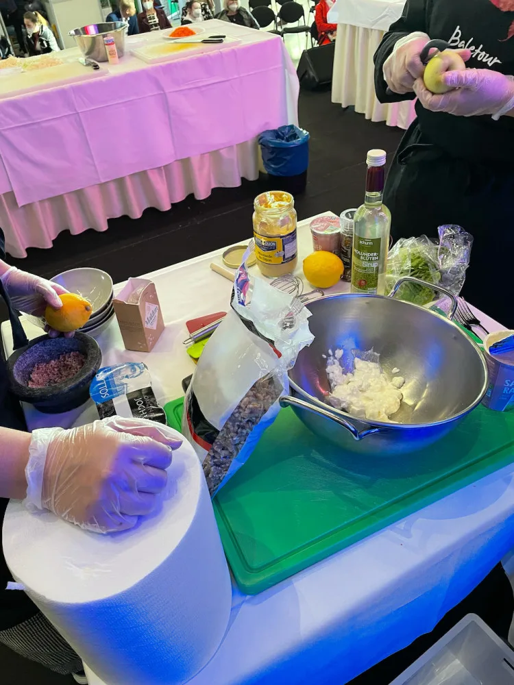 Na Střední škole a Vyšší odborné škole cestovního ruchu byl podzim plný aktivit