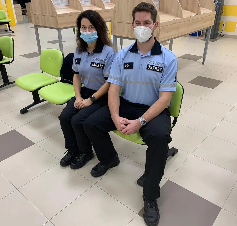 Policejní nováčci darovali krev v budějcké nemocnici