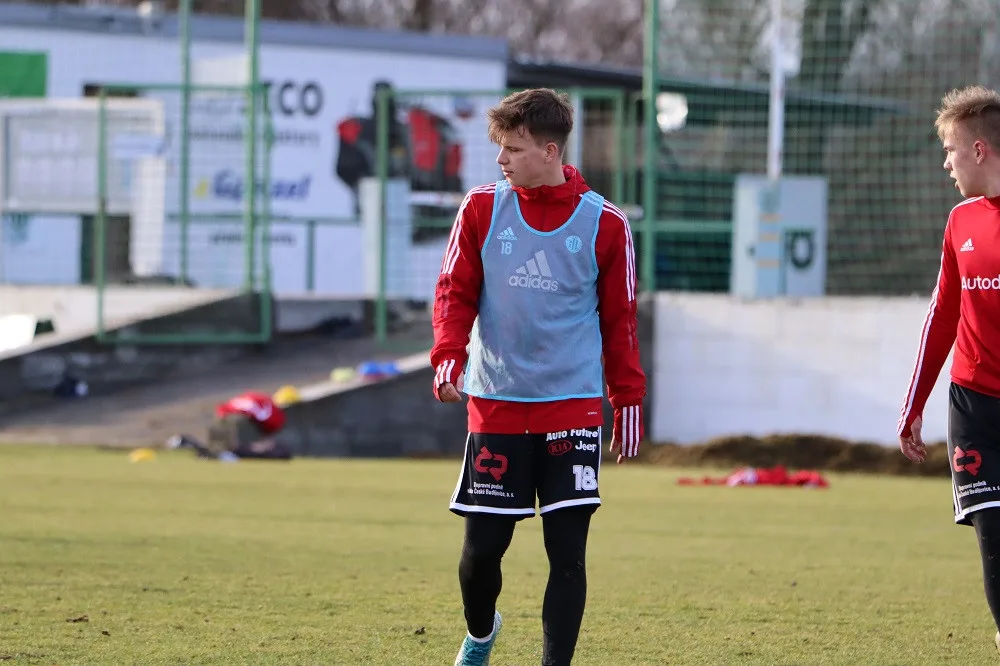 Patrik Hellebrand naskočil na podzim do 15 ligových utkání. V Dynamu by měl hostovat do konce sezony.