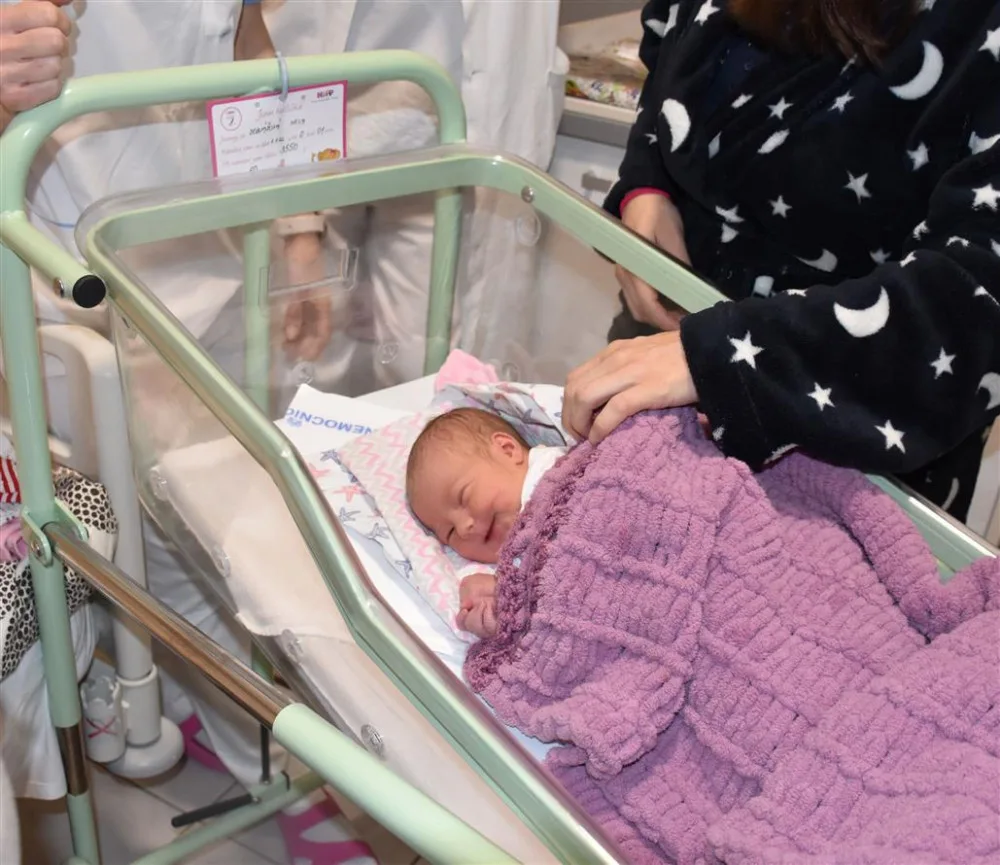 První miminko v kraji se narodilo v Písku. Holčička dostala jméno Nela