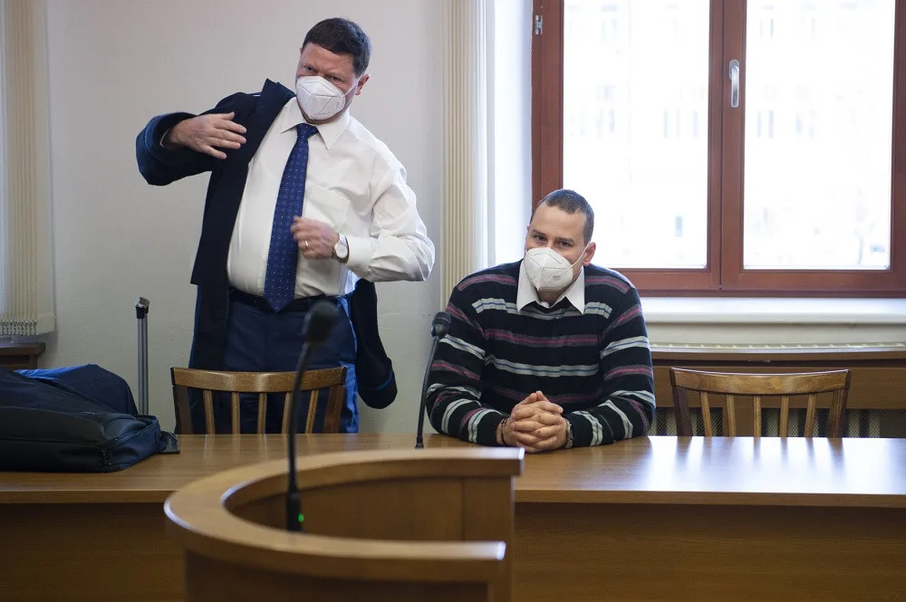 Soud v Českých Budějovicích řeší případ policisty, jenž při zásahu zastřelil muže