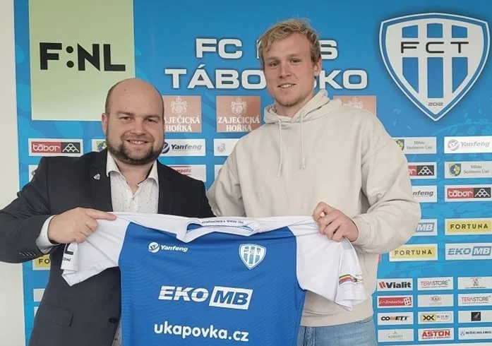 Posily pro Táborsko. Přichází stoper Mezera a navrátilec Liepa