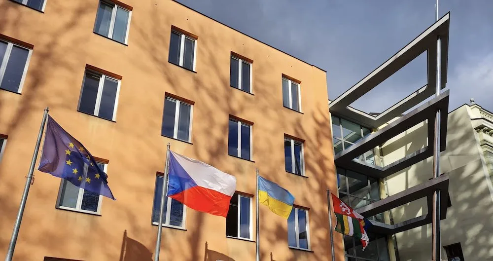 Situaci na Ukrajině odsuzují i jihočeští politici. Odporný útok psychopata, napsal vicehejtman